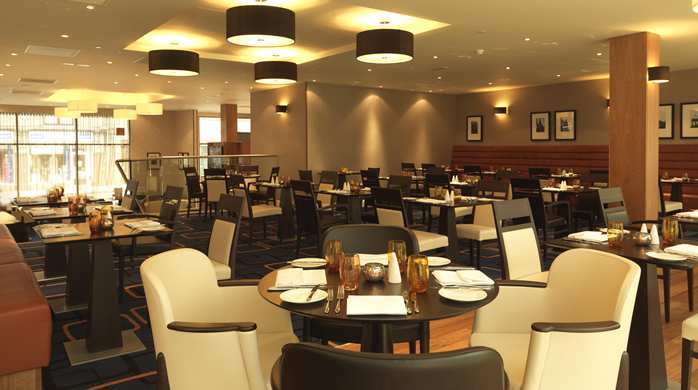 Hilton Garden Inn Aberdeen City Centre 餐厅 照片